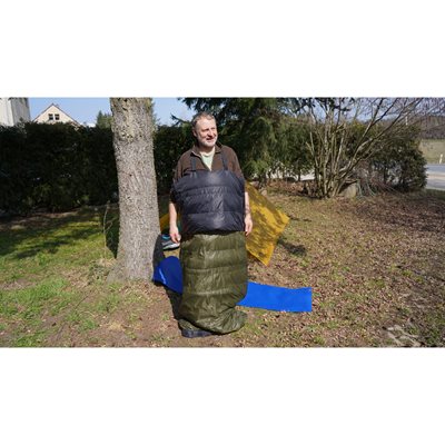 SPACÁK QUILT 300 calla green/black